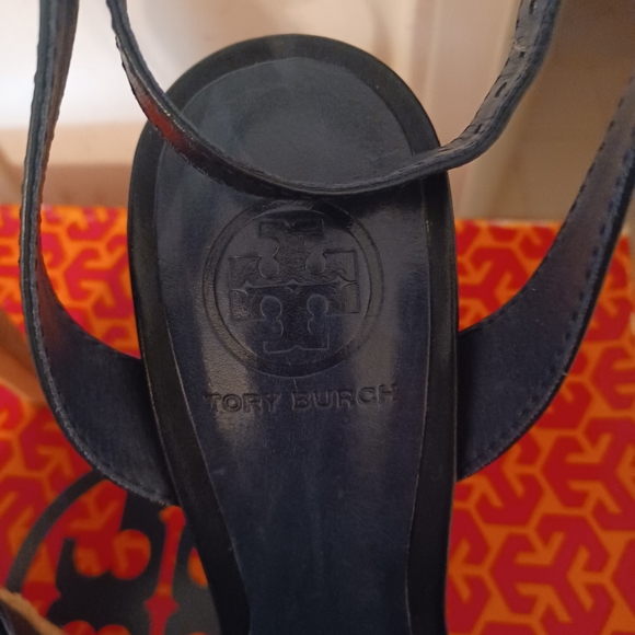 Tory burch heels - Picture 3 of 6